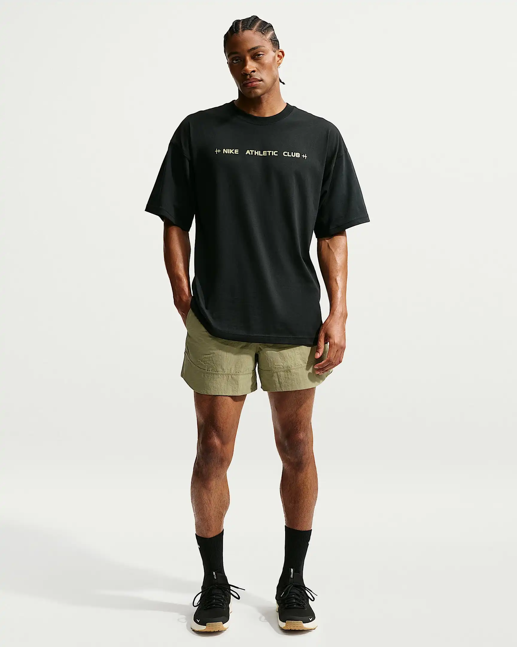 Nike Men"s Dri-FIT Woven Versa