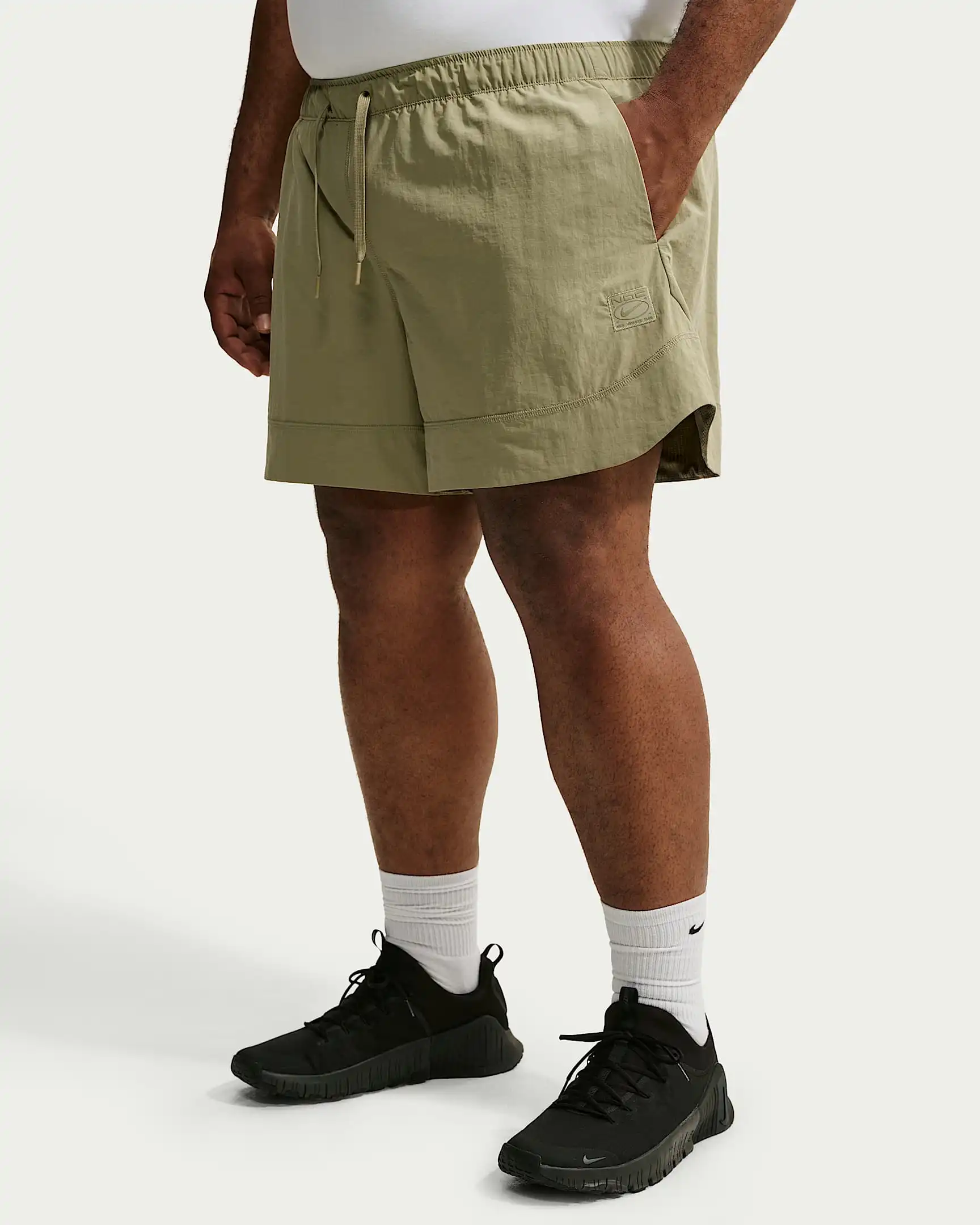 Nike Men"s Dri-FIT Woven Versa – Bild 7