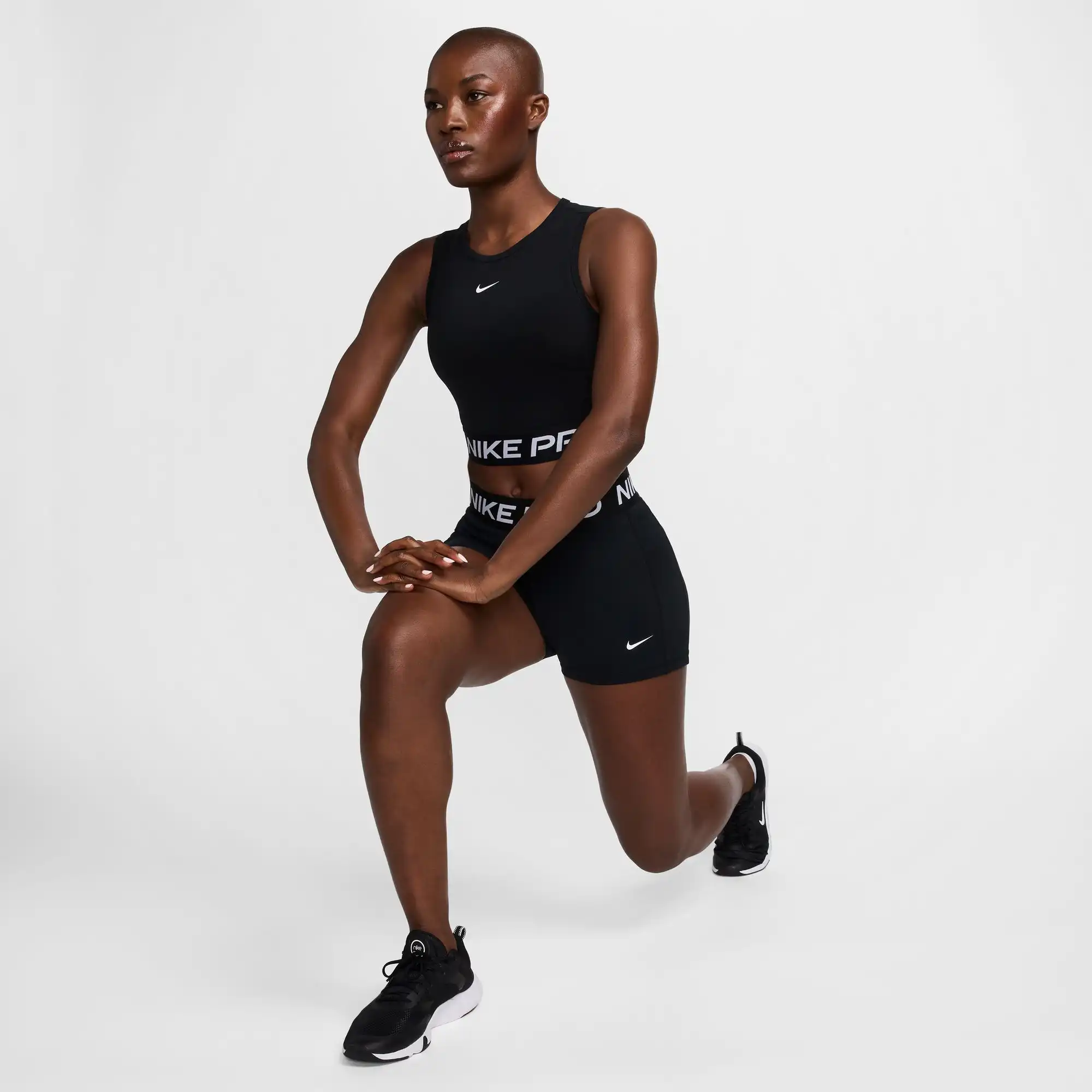 Nike Pro Women"s Dri-FIT Cropp – Bild 5