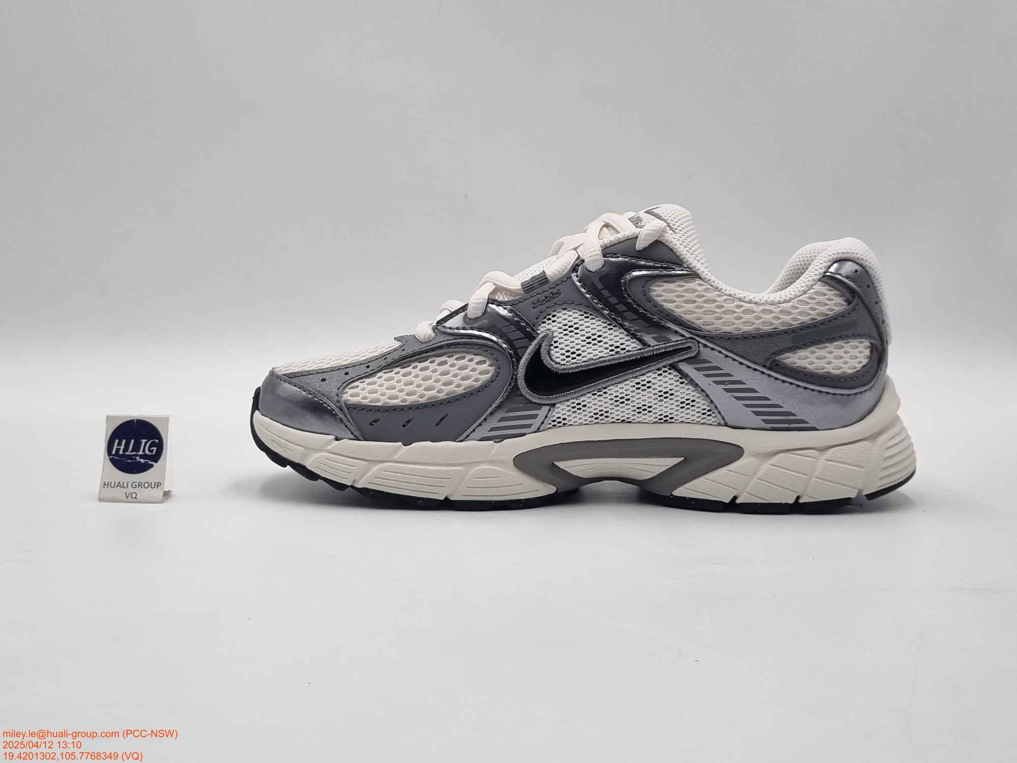 NIKE V5 RNR (GS) (Consumer Fac – Bild 2