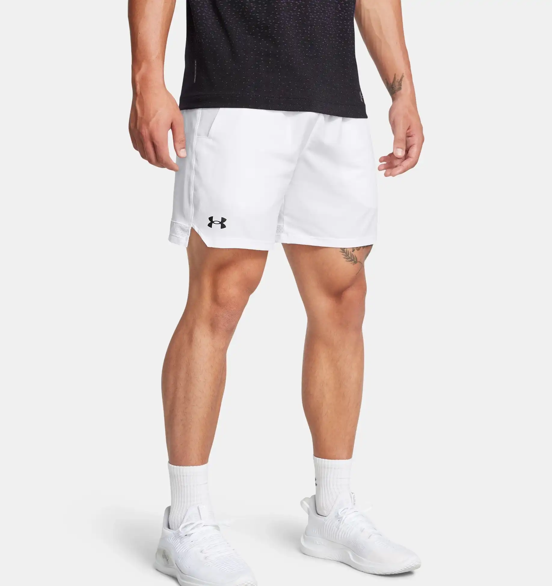 UA Vanish Woven 6in Shorts-WHT – Bild 3